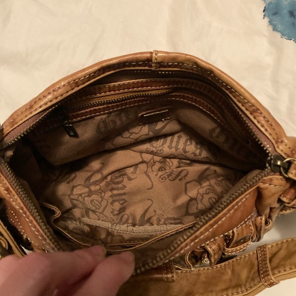 Guess Purse - Picture 2 of 2
